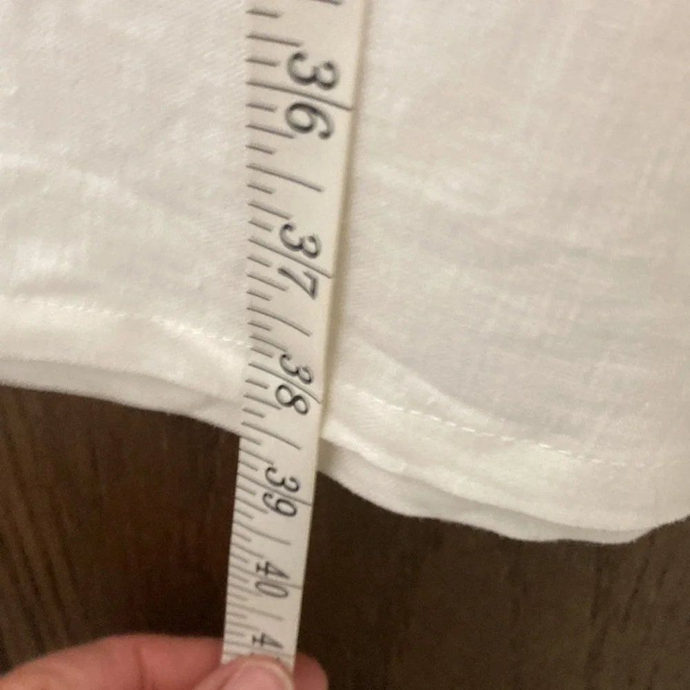 New white linen blend embroidered shift dress - Picture 4 of 11